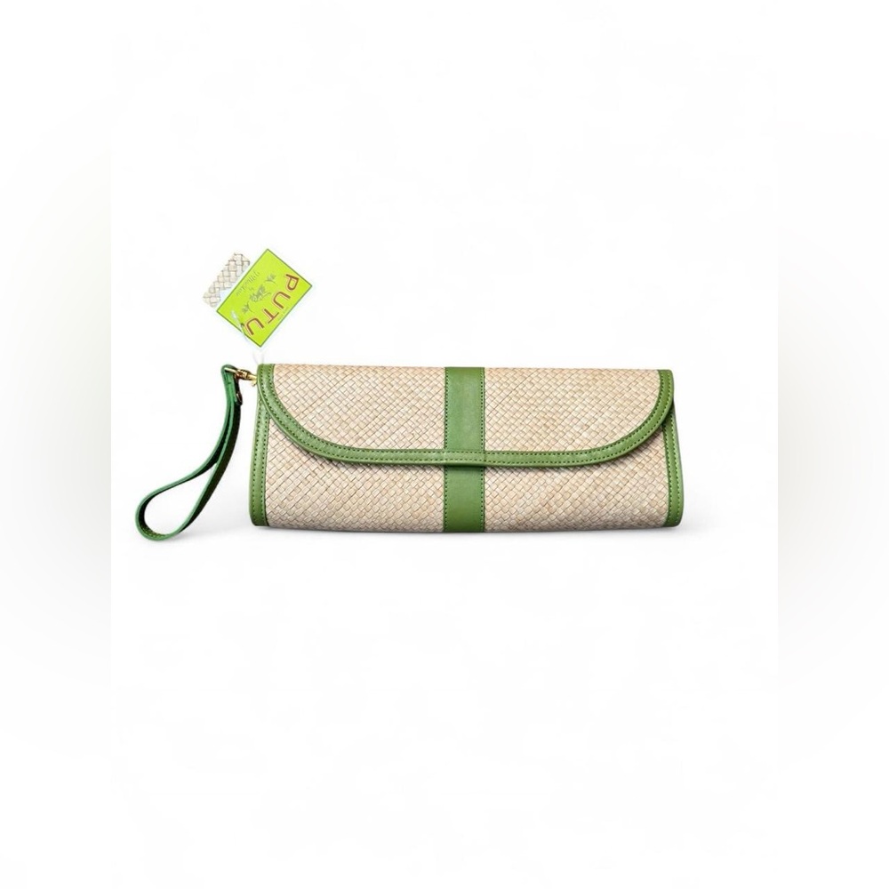 ᧔𐓪᧓Vintage PUTU Straw Clutch